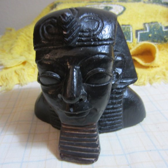 BLACK/WOODEN KING TUT BUST/4 & 1/2-INCH LONG - Picture 1 of 7